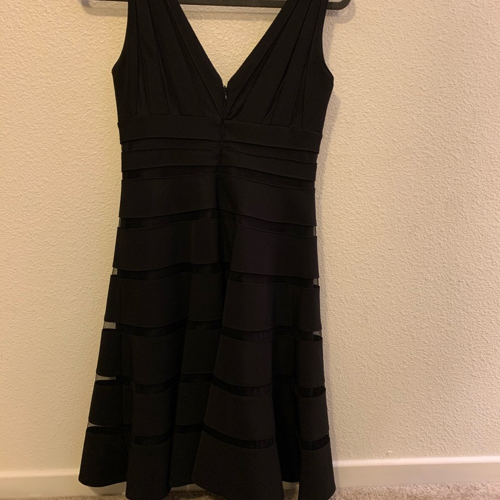 LBD White House black market size 2 worn once